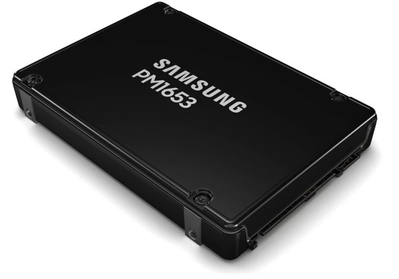 SSD Samsung ความจุ 15.36TB สำหรับเซิร์ฟเวอร์