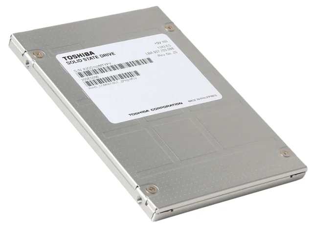 ฮาร์ดดิสก์และ SSD Toshiba ความจุ 400GB สำหรับเซิร์ฟเวอร์